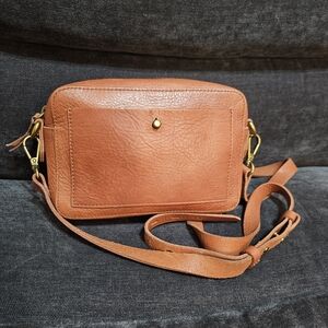 Madewell - The Transport Camera Bag